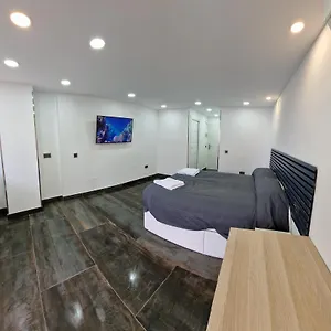 Estudio Recien Reformado En 1 Linea Playa Apartment